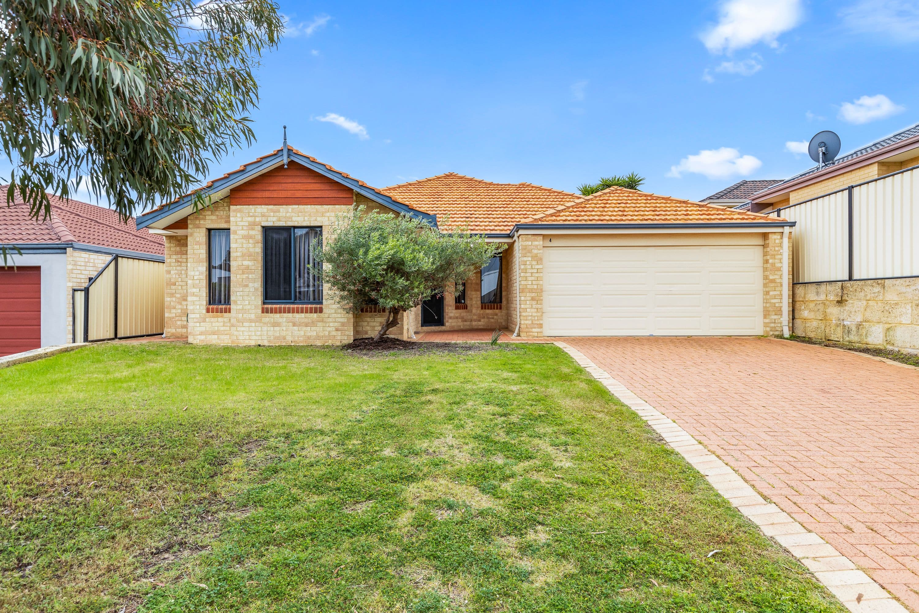 4 Oakpark Green, Clarkson WA 6030, Clarkson - Thumbnail 2