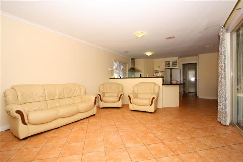 7 Brogil Walk, SYDENHAM VIC 3037, Sydenham - Thumbnail 4