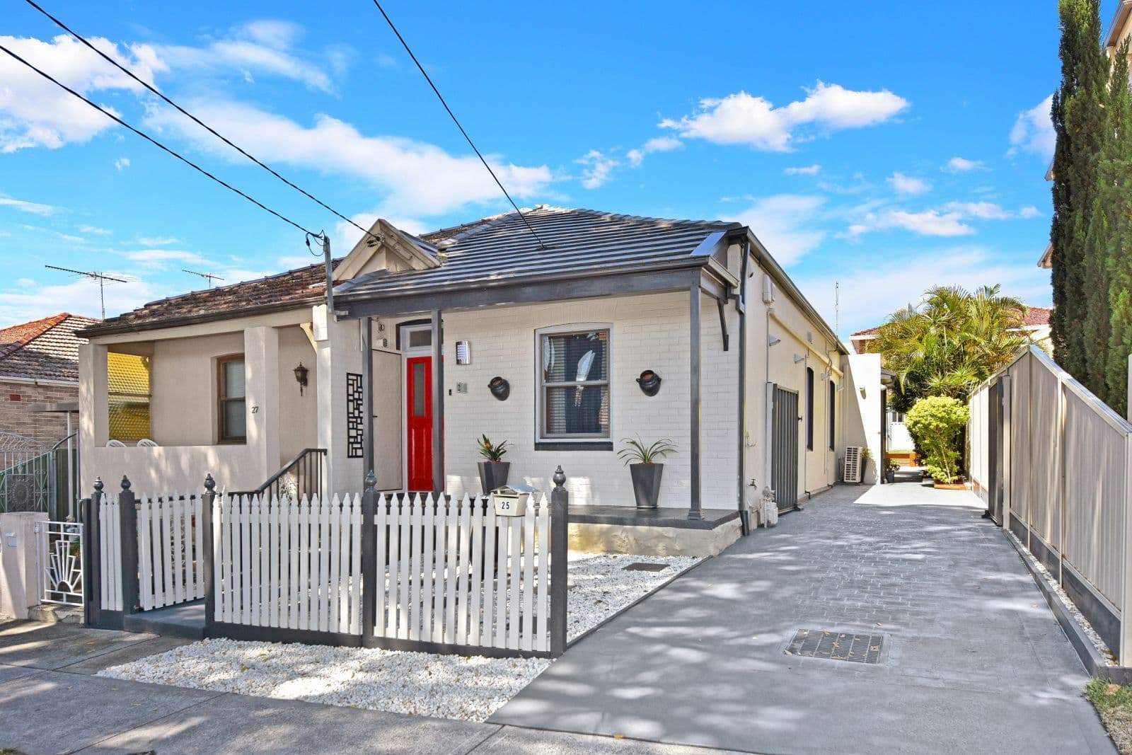 25 Tabrett Street, Banksia - Image 1