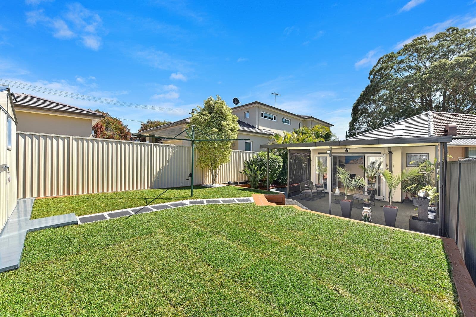 25 Tabrett Street, Banksia - Thumbnail 8