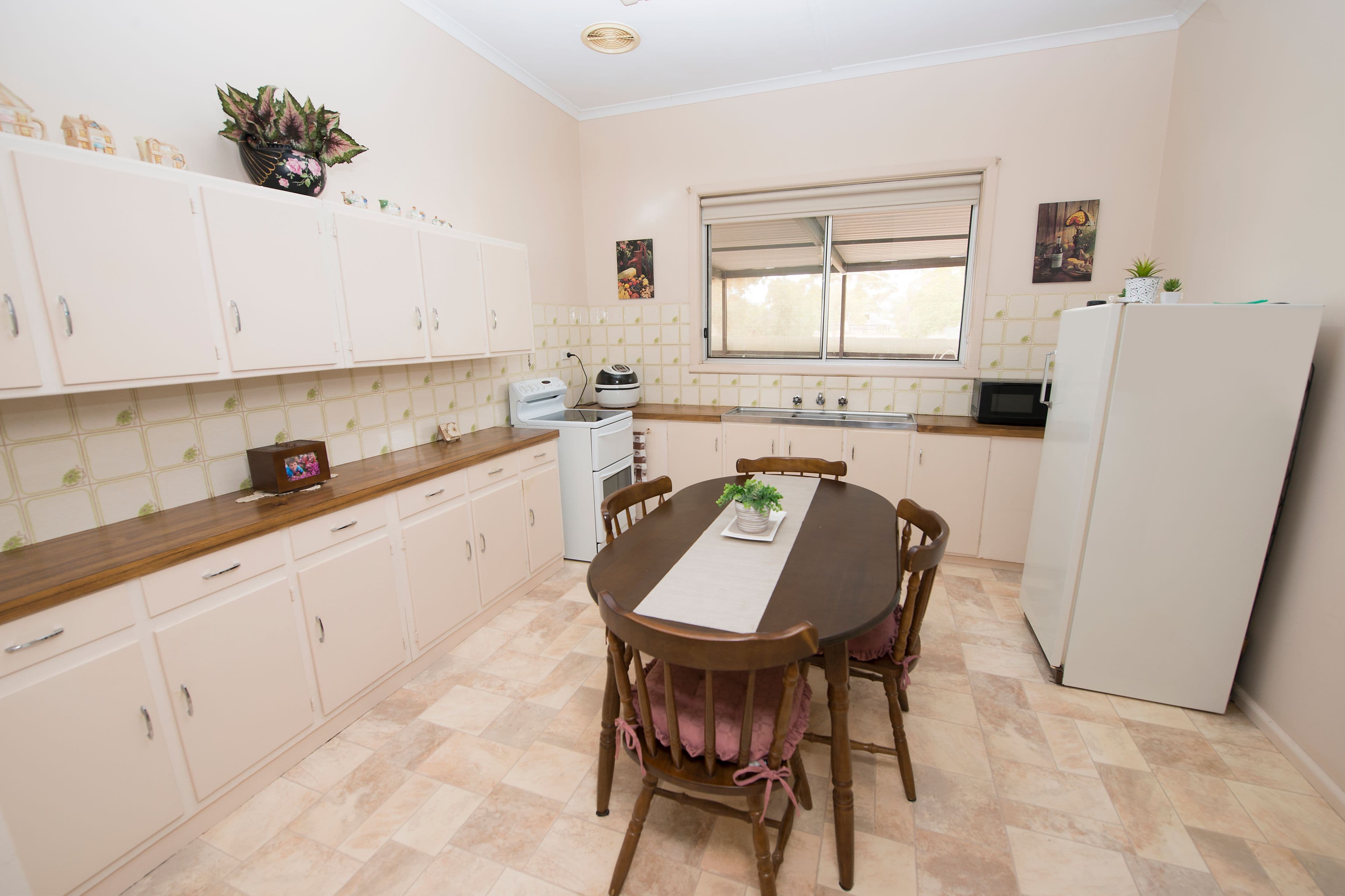 1 Donnington Street, Swan Hill VIC 3585, Swan Hill - Thumbnail 6