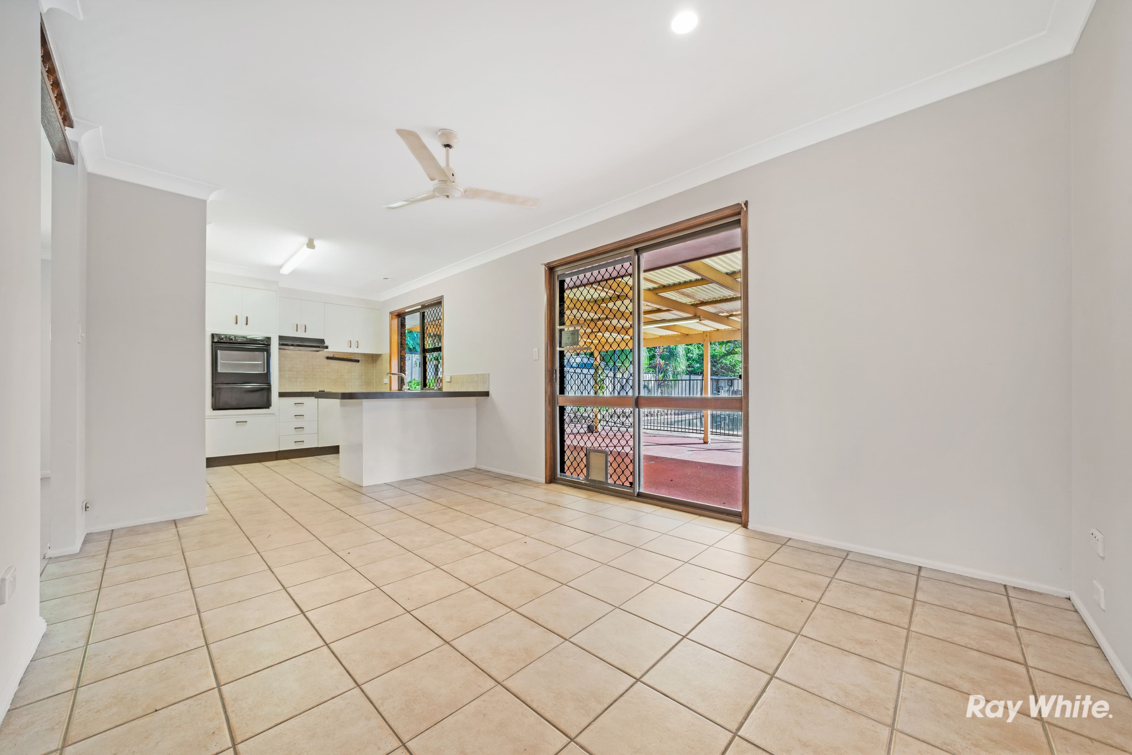 46 Mayfair Drive, Browns Plains QLD 4118, Browns Plains - Thumbnail 3