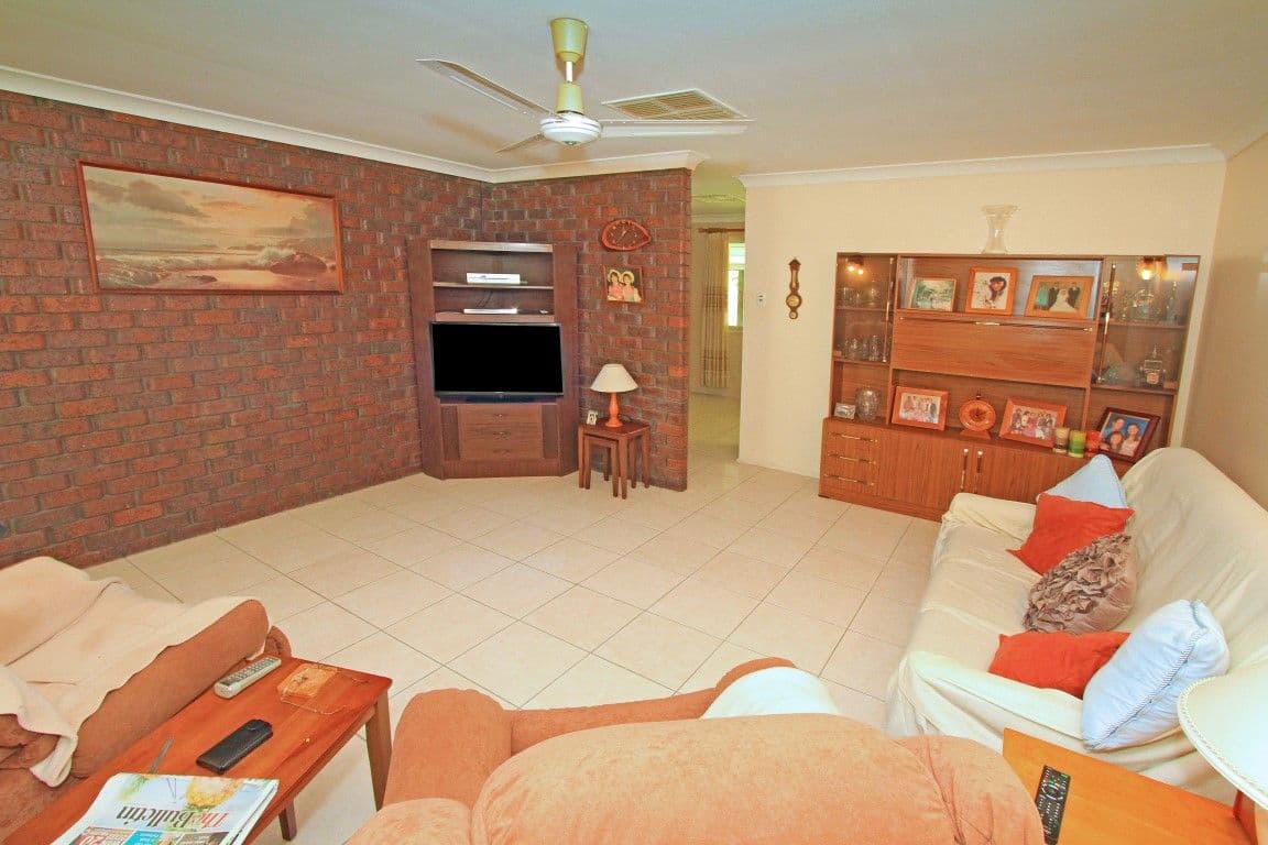 52 Wigginton Street, FRENCHVILLE QLD 4701, Frenchville - Thumbnail 2