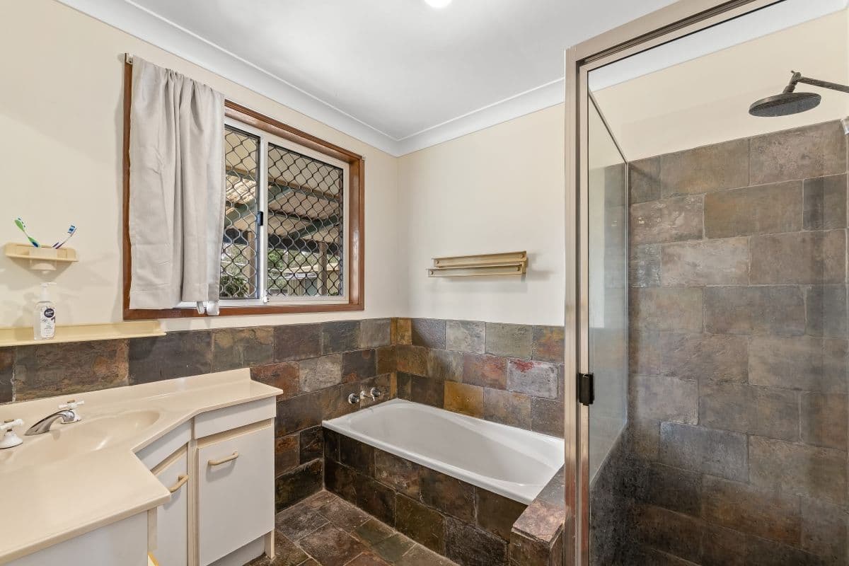 329 Greenwattle Street, Wilsonton QLD 4350, Wilsonton - Thumbnail 8