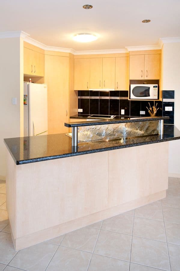 17 Jasmine Drive, BLACKS BEACH QLD 4740, Blacks Beach - Thumbnail 4