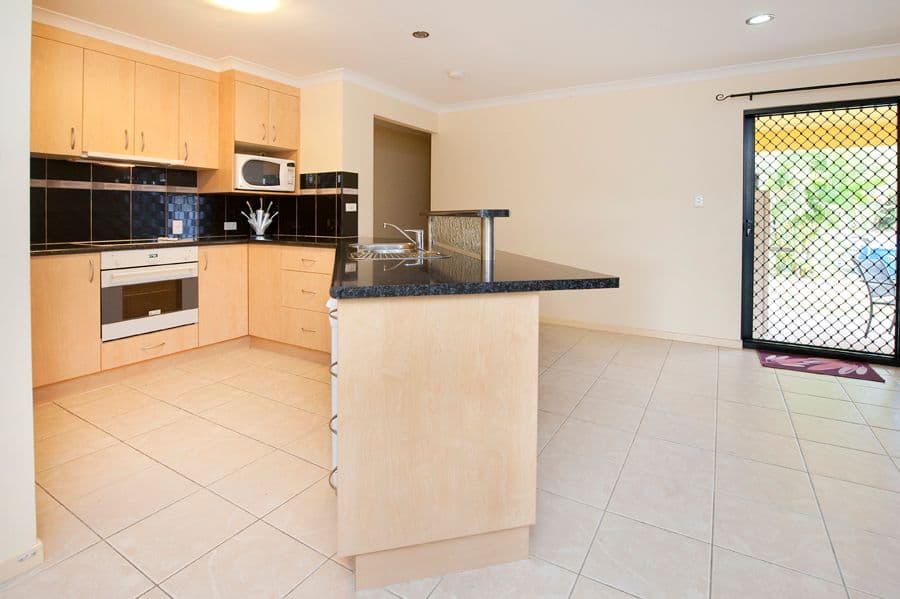 17 Jasmine Drive, BLACKS BEACH QLD 4740, Blacks Beach - Thumbnail 6