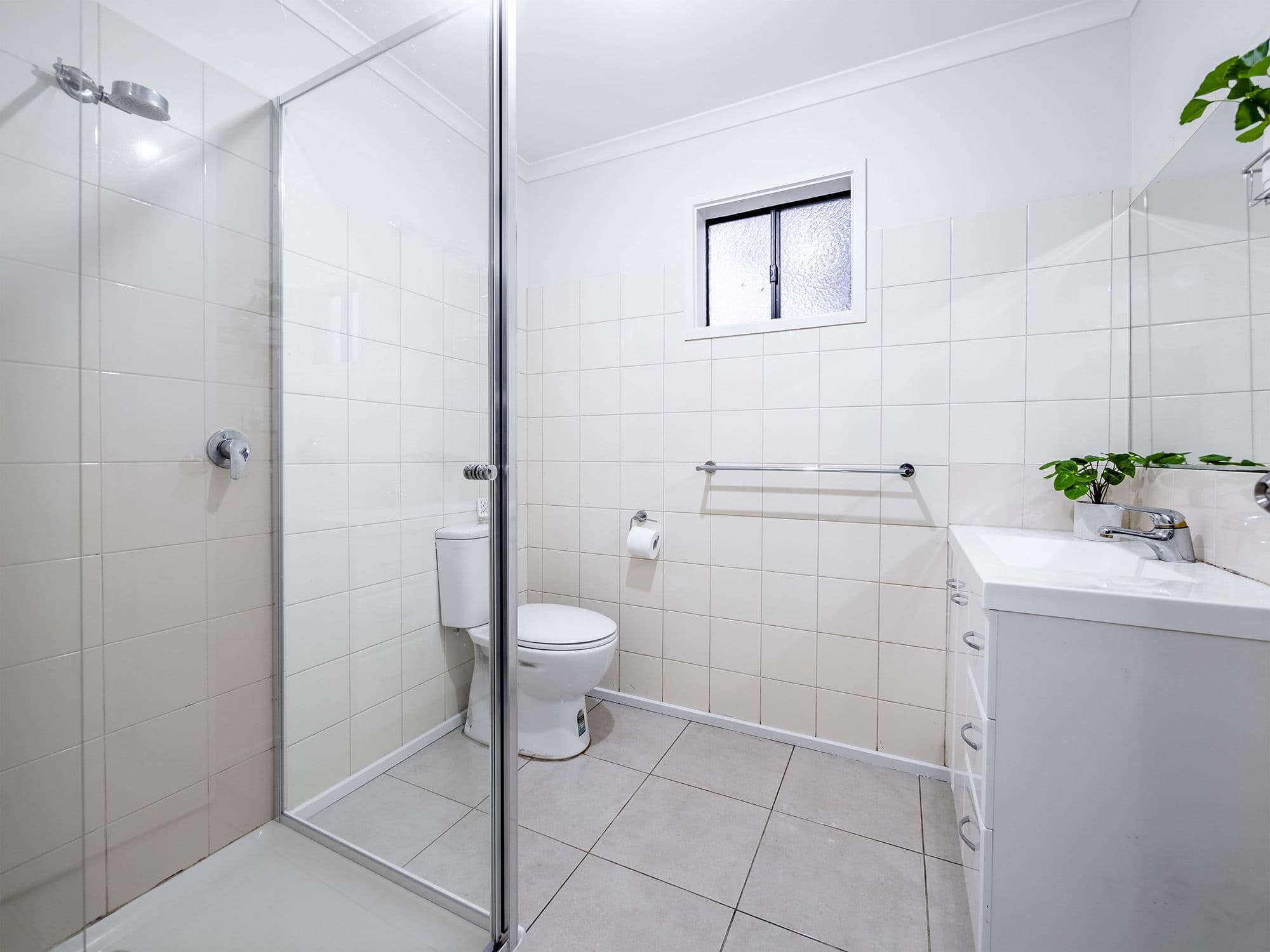 140 Endeavour Drive, Cranbourne North VIC 3977, Cranbourne North - Thumbnail 3