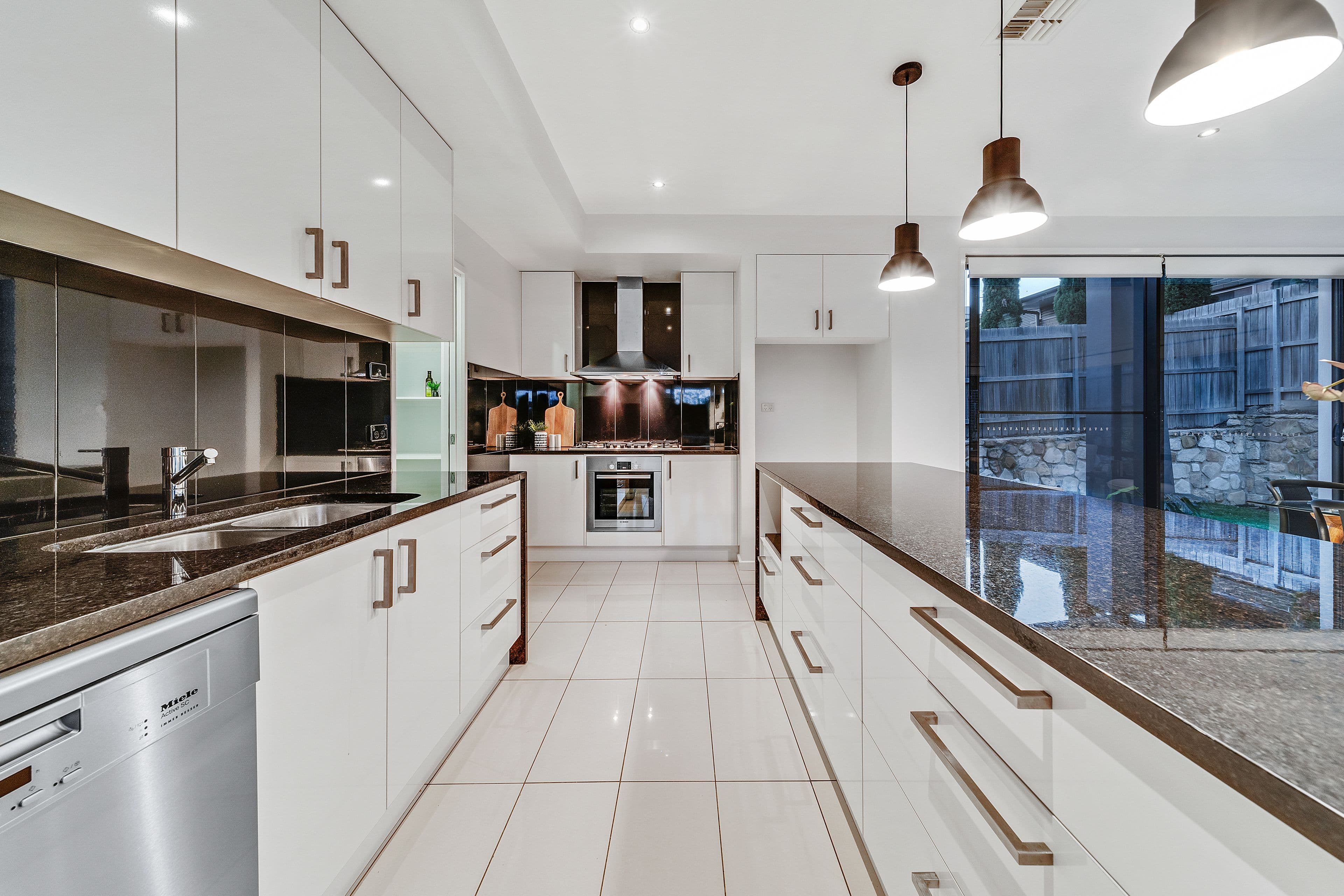 16 Cedar Drive, Dunoon - Thumbnail 4