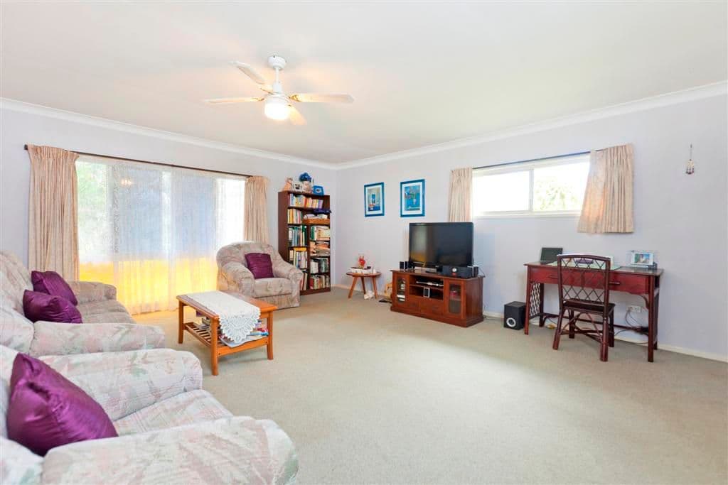 3 Patricia Street, CAPALABA QLD 4157, Capalaba - Thumbnail 2