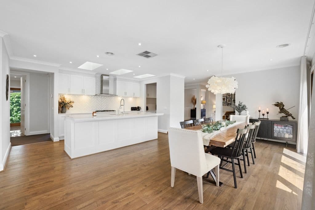 13 Topper Street, Werribee VIC 3030, Werribee - Thumbnail 4