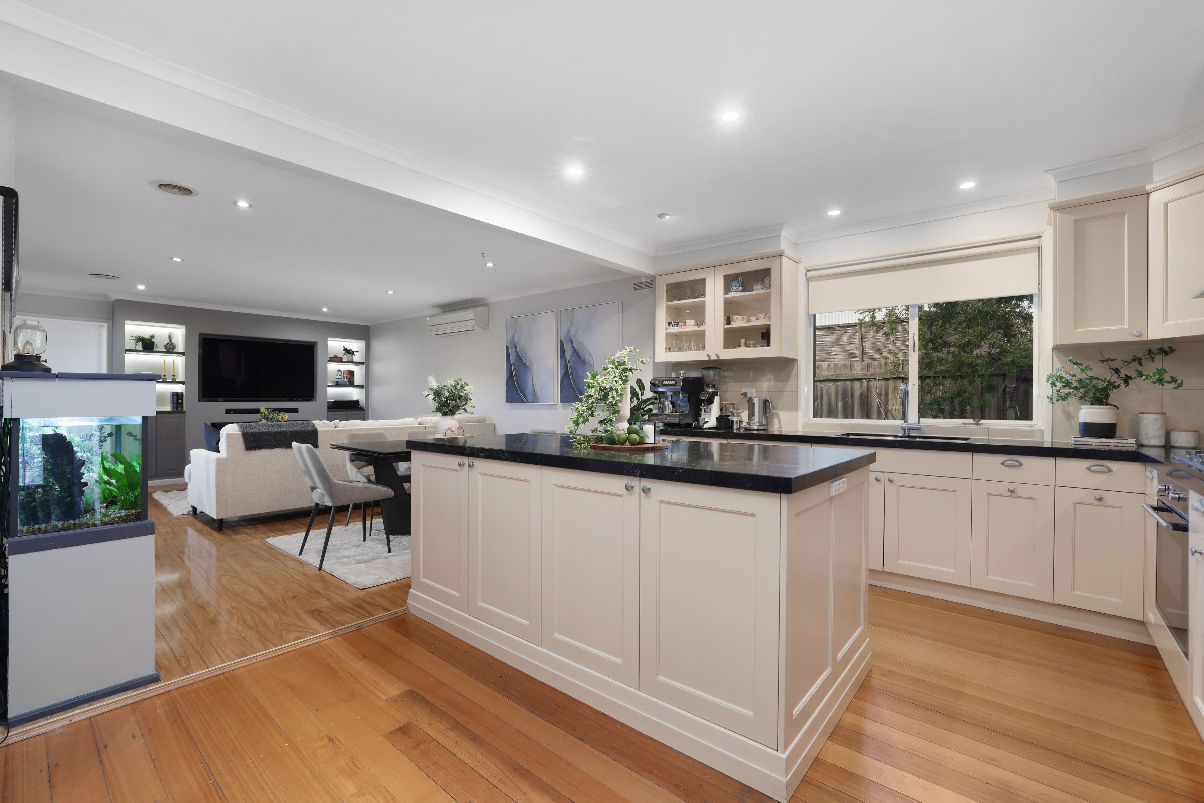12a Gibbs Road, Ferntree Gully VIC 3156, Ferntree Gully - Thumbnail 2