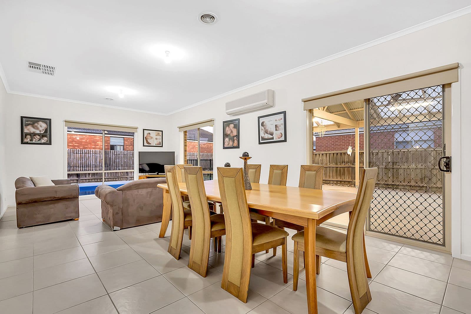 6 Bellfield Drive, Craigieburn VIC 3064, Craigieburn - Thumbnail 5
