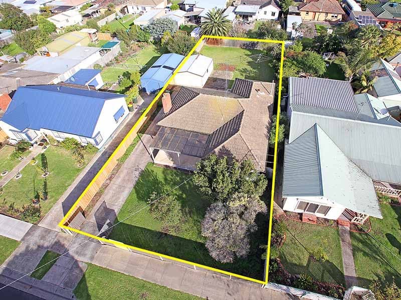 25 Summit Avenue, BELMONT VIC 3216, Belmont - Image 1