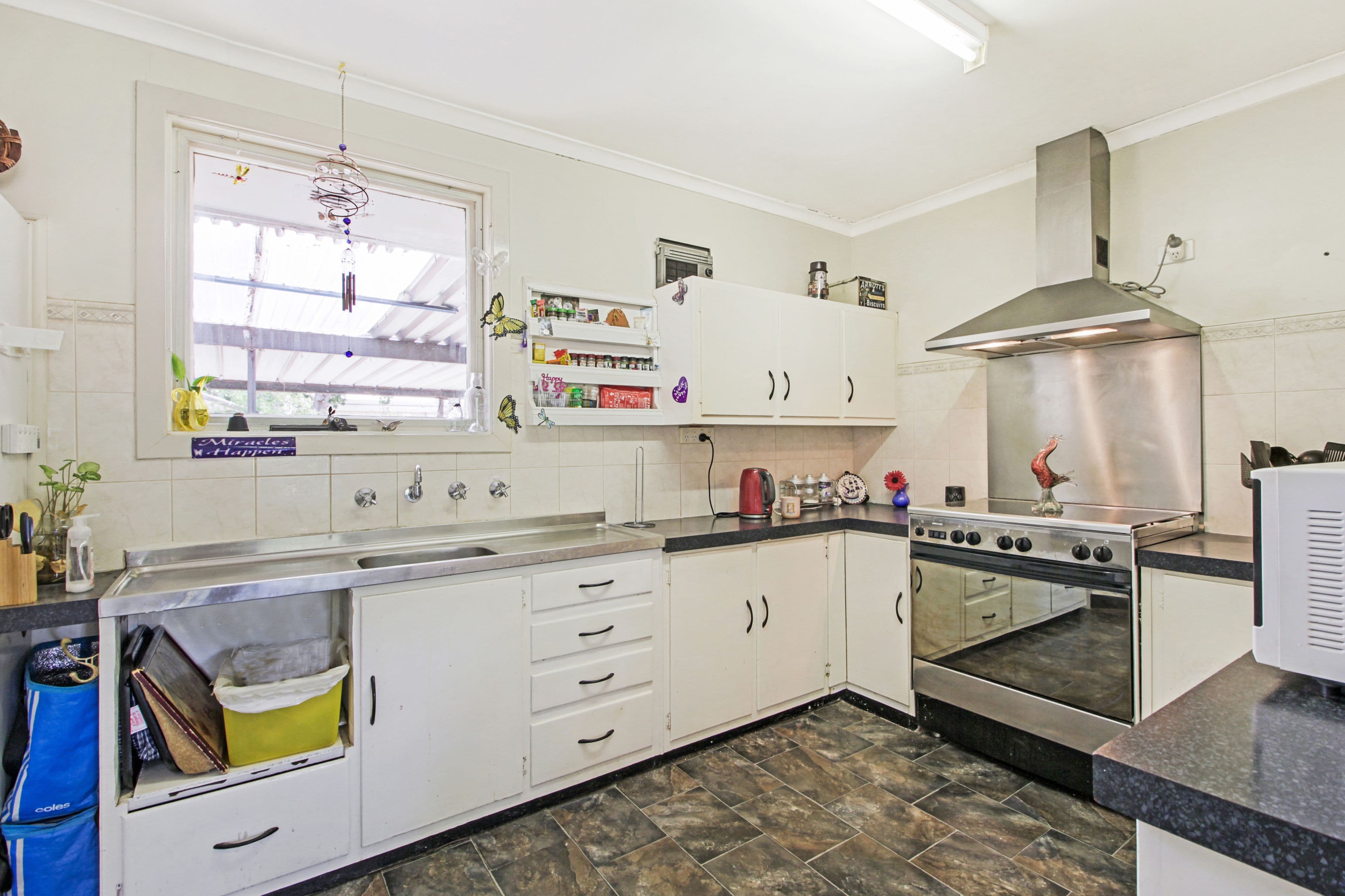 6 Red Gum Street, Renmark SA 5341, Renmark - Thumbnail 3