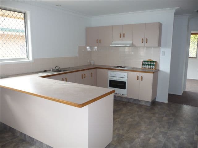 13 Raferty Street, CENTENARY HEIGHTS QLD 4350, Centenary Heights - Thumbnail 2