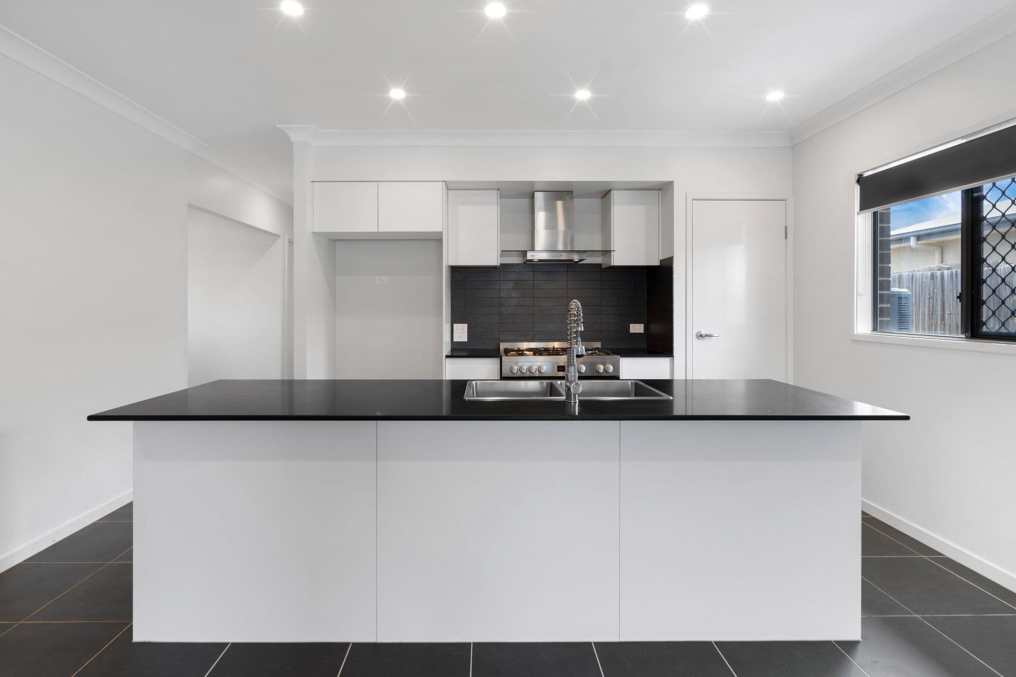 18 Juxgold Avenue, Collingwood Park QLD 4301, Collingwood Park - Thumbnail 5