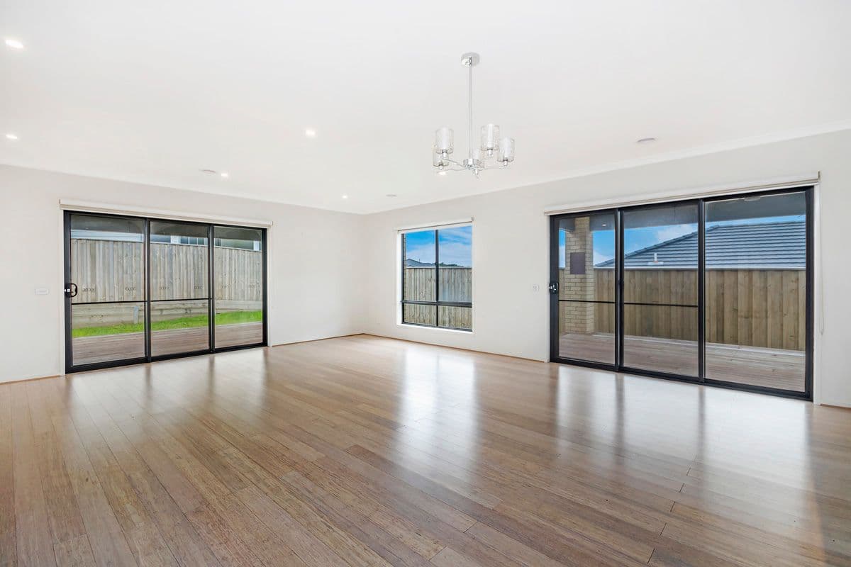 50 Sommerville Boulevard, Warrnambool VIC 3280, Warrnambool - Thumbnail 2