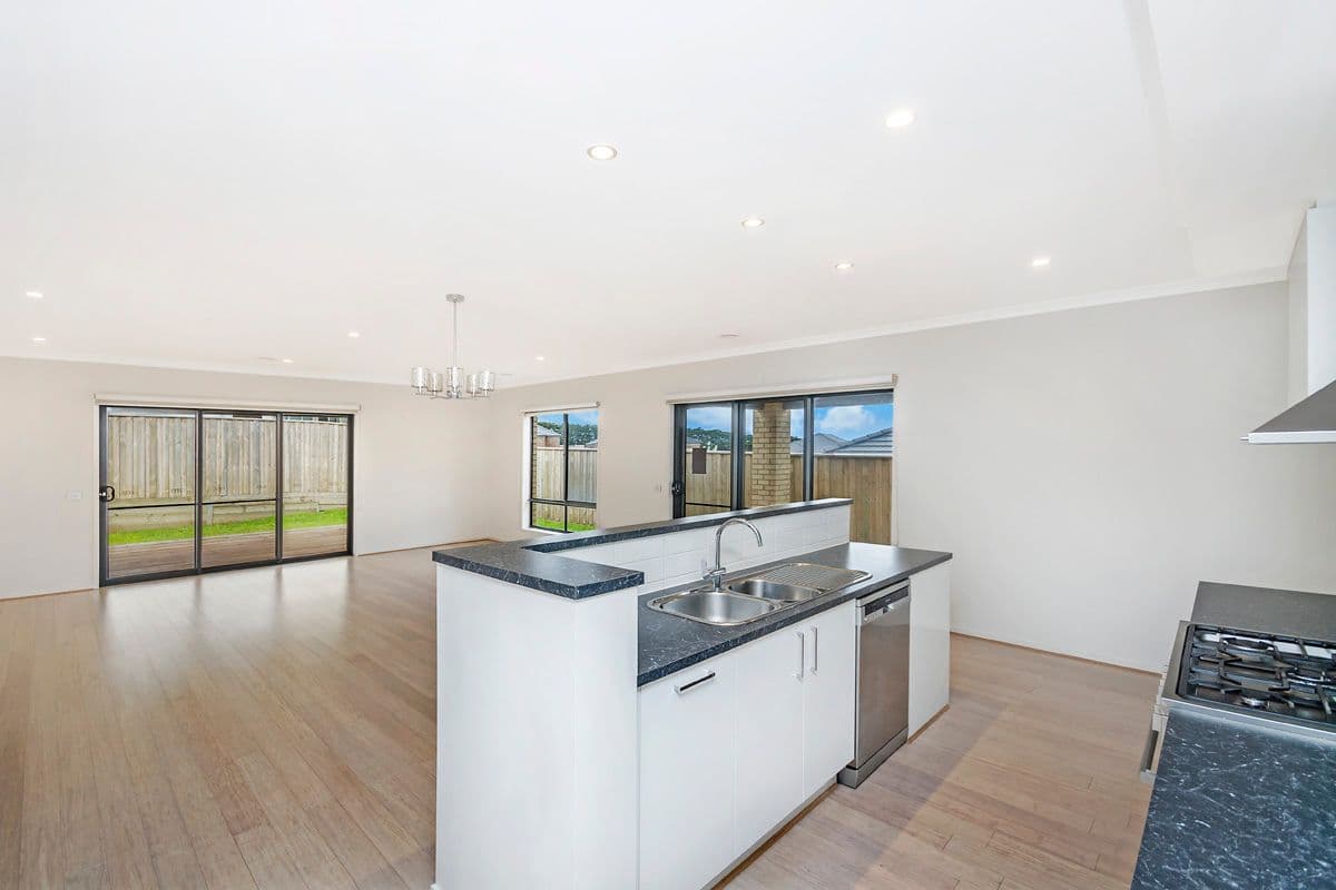 50 Sommerville Boulevard, Warrnambool VIC 3280, Warrnambool - Thumbnail 4