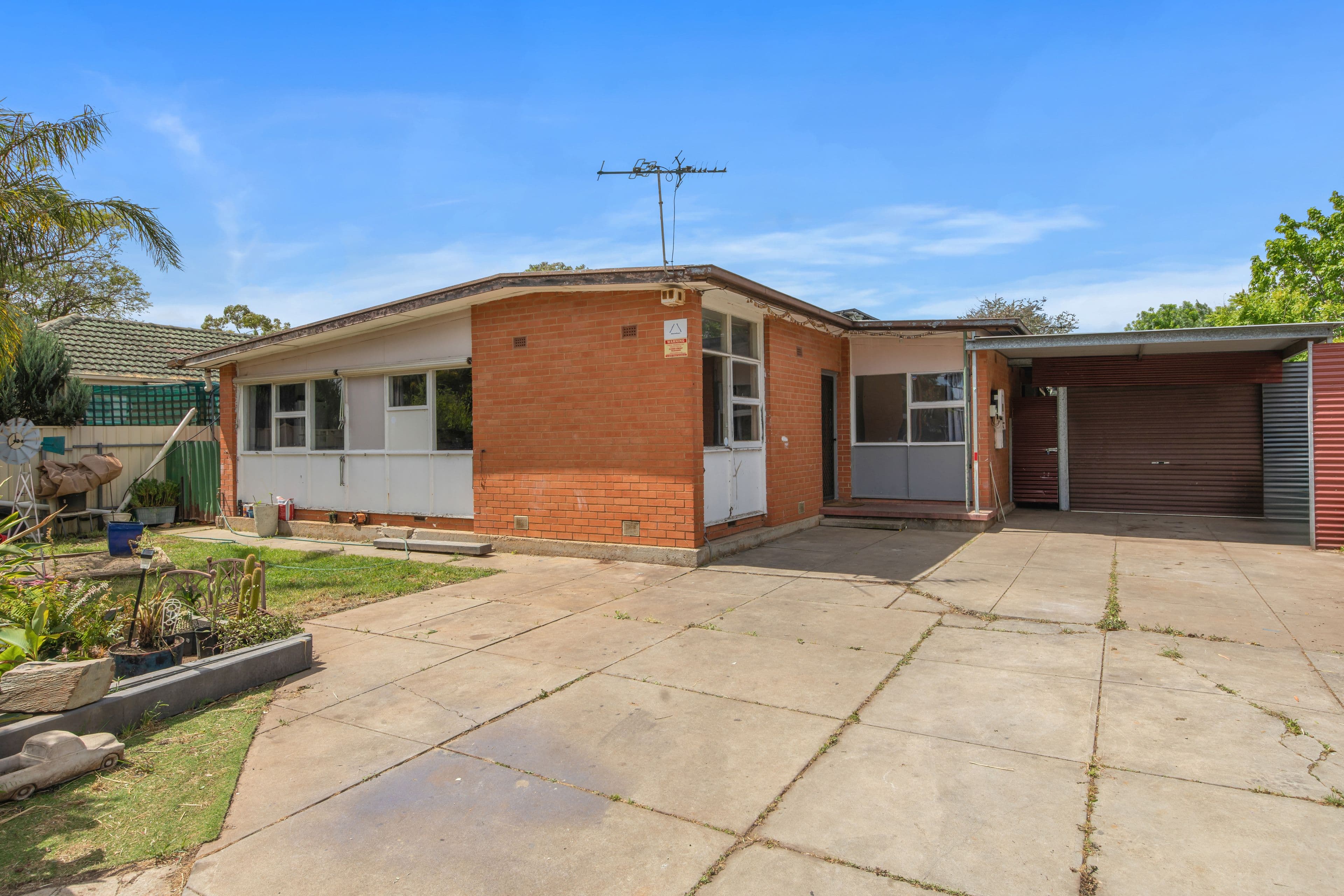 93 Philip Highway, Elizabeth South SA 5112, Elizabeth South - Thumbnail 2
