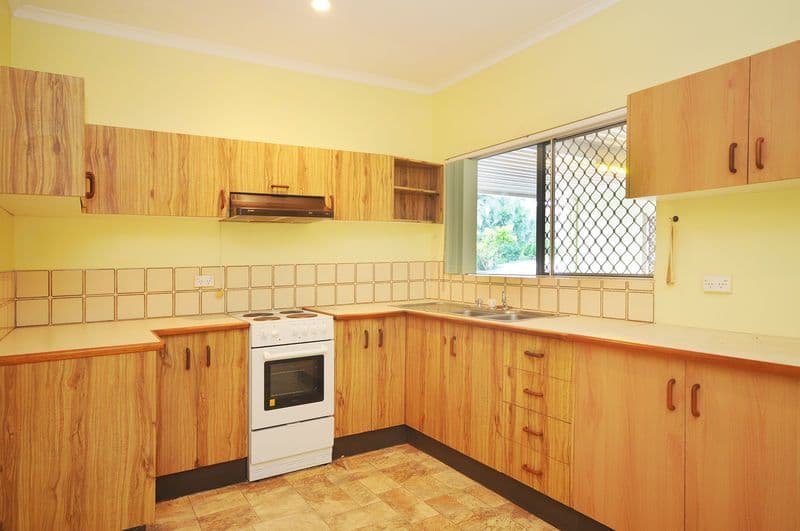 16 Fitzallan Close, KANIMBLA QLD 4870, Kanimbla - Thumbnail 6