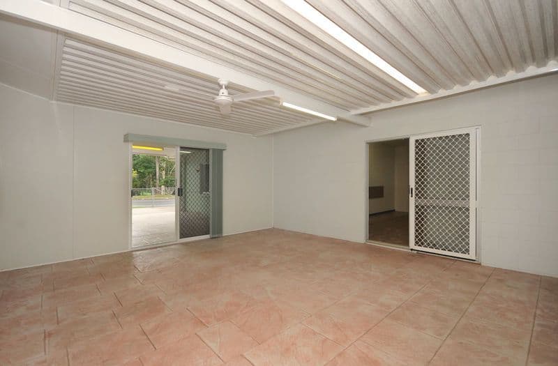 16 Fitzallan Close, KANIMBLA QLD 4870, Kanimbla - Thumbnail 8