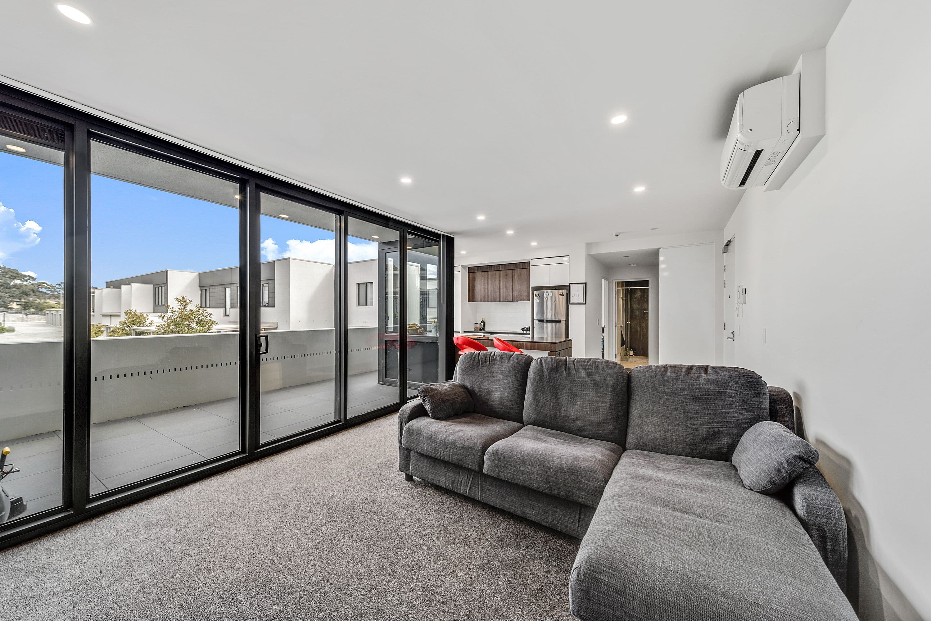 2 Henshall Way, Macquarie ACT 2614, Macquarie - Thumbnail 4
