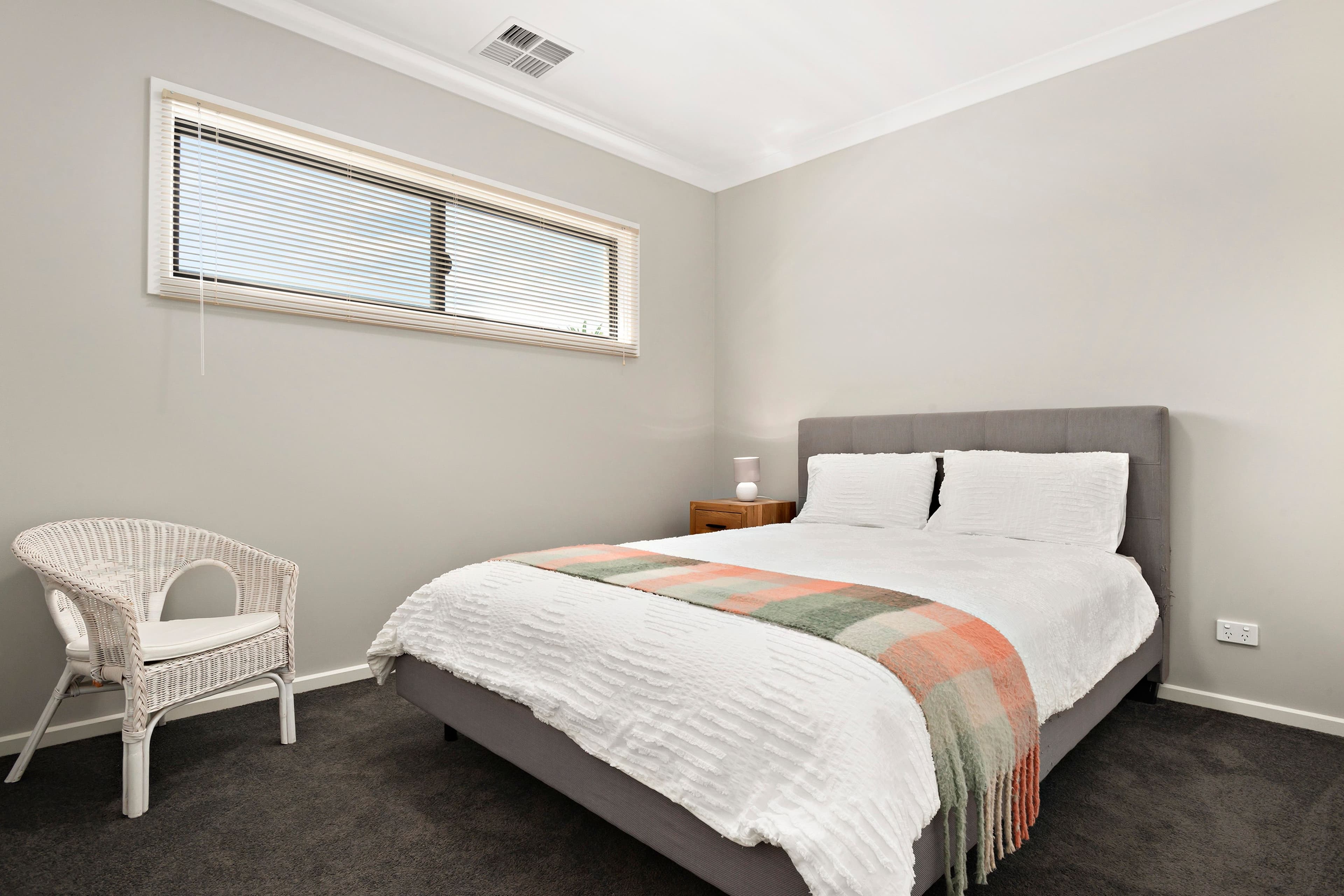 8 Neville Avenue, Christies Beach SA 5165, Christies Beach - Thumbnail 7