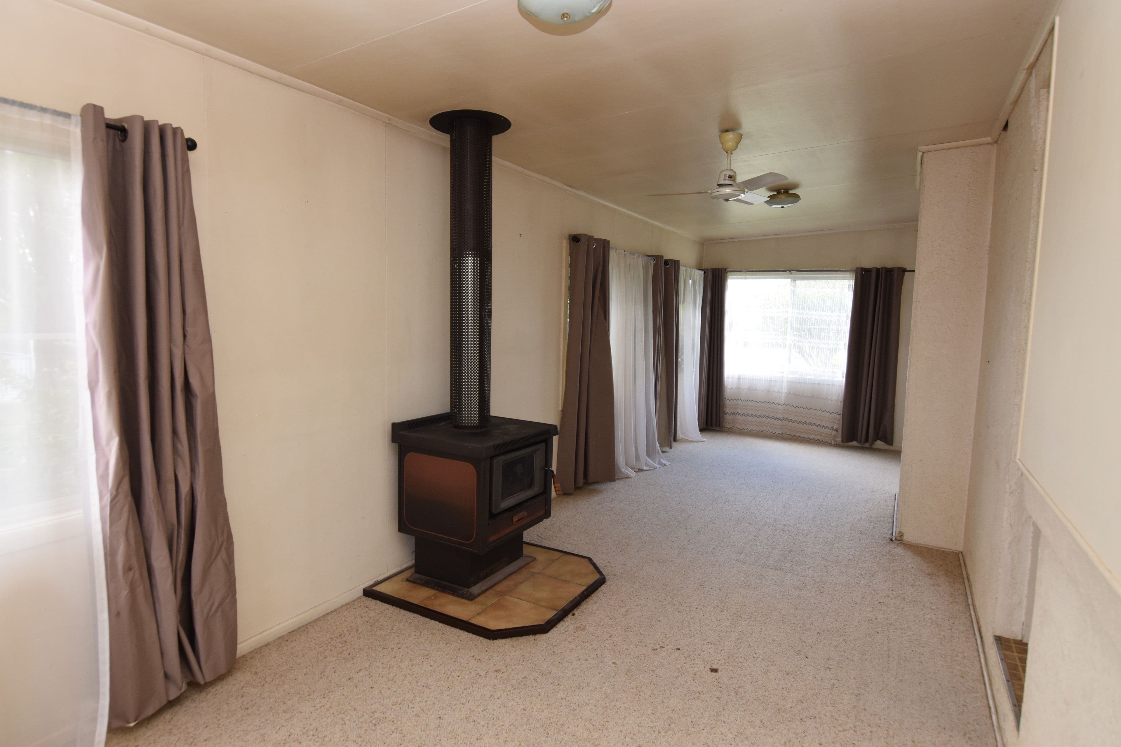 81 Martin Street, Tenterfield - Thumbnail 6