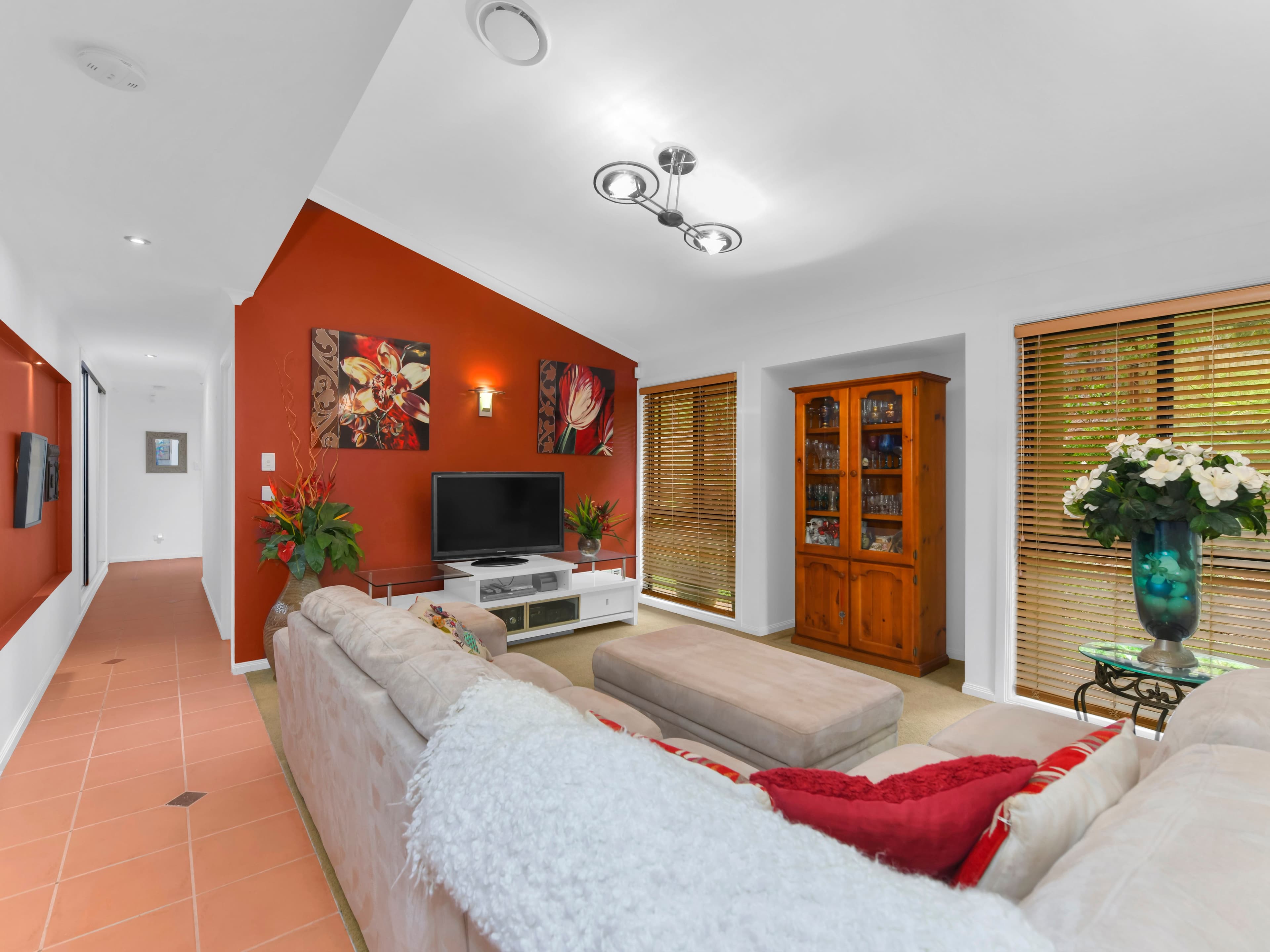 10 Kettleton Close, Bridgeman Downs QLD 4035, Bridgeman Downs - Thumbnail 4