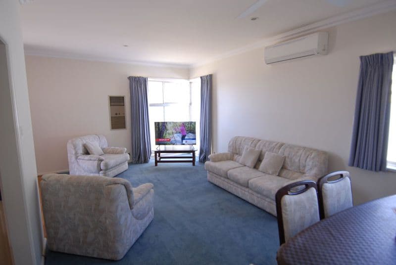 320 NOYES Street, Deniliquin NSW 2710, Deniliquin - Thumbnail 2