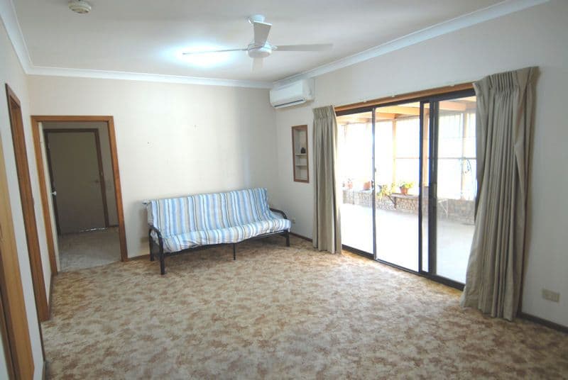 320 NOYES Street, Deniliquin NSW 2710, Deniliquin - Thumbnail 4