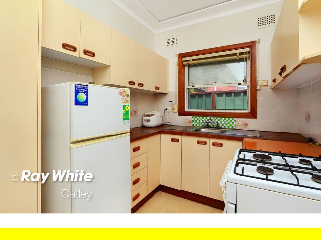 34 Renown Avenue, OATLEY NSW 2223, Oatley - Thumbnail 6