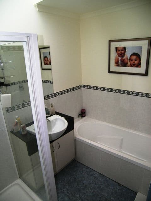 10 Waterworks Road, DYNNYRNE TAS 7005, Dynnyrne - Thumbnail 4