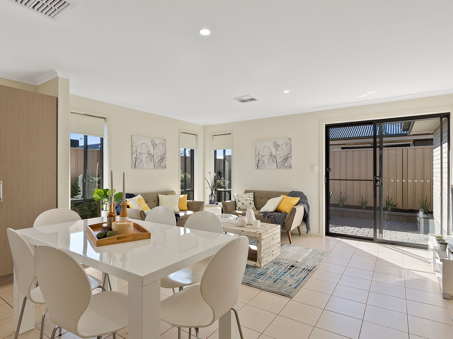 2 Nipper Street, Seaford Meadows SA 5169, Seaford Meadows - Thumbnail 3