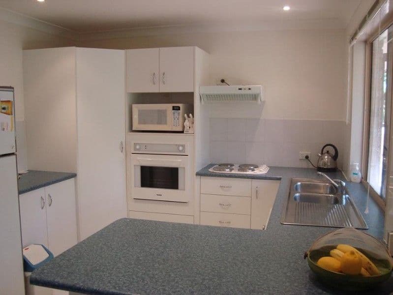 11 Mona Court, OXENFORD QLD 4210, Oxenford - Thumbnail 3