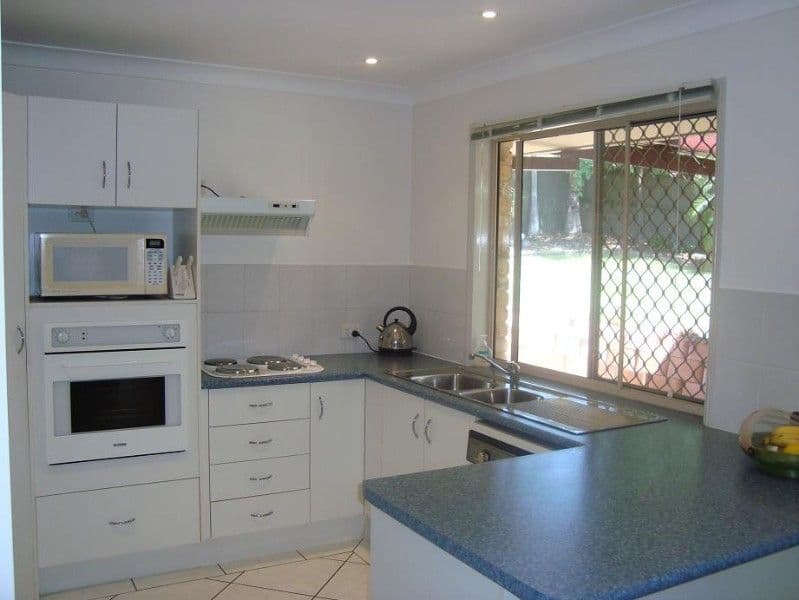 11 Mona Court, OXENFORD QLD 4210, Oxenford - Thumbnail 4