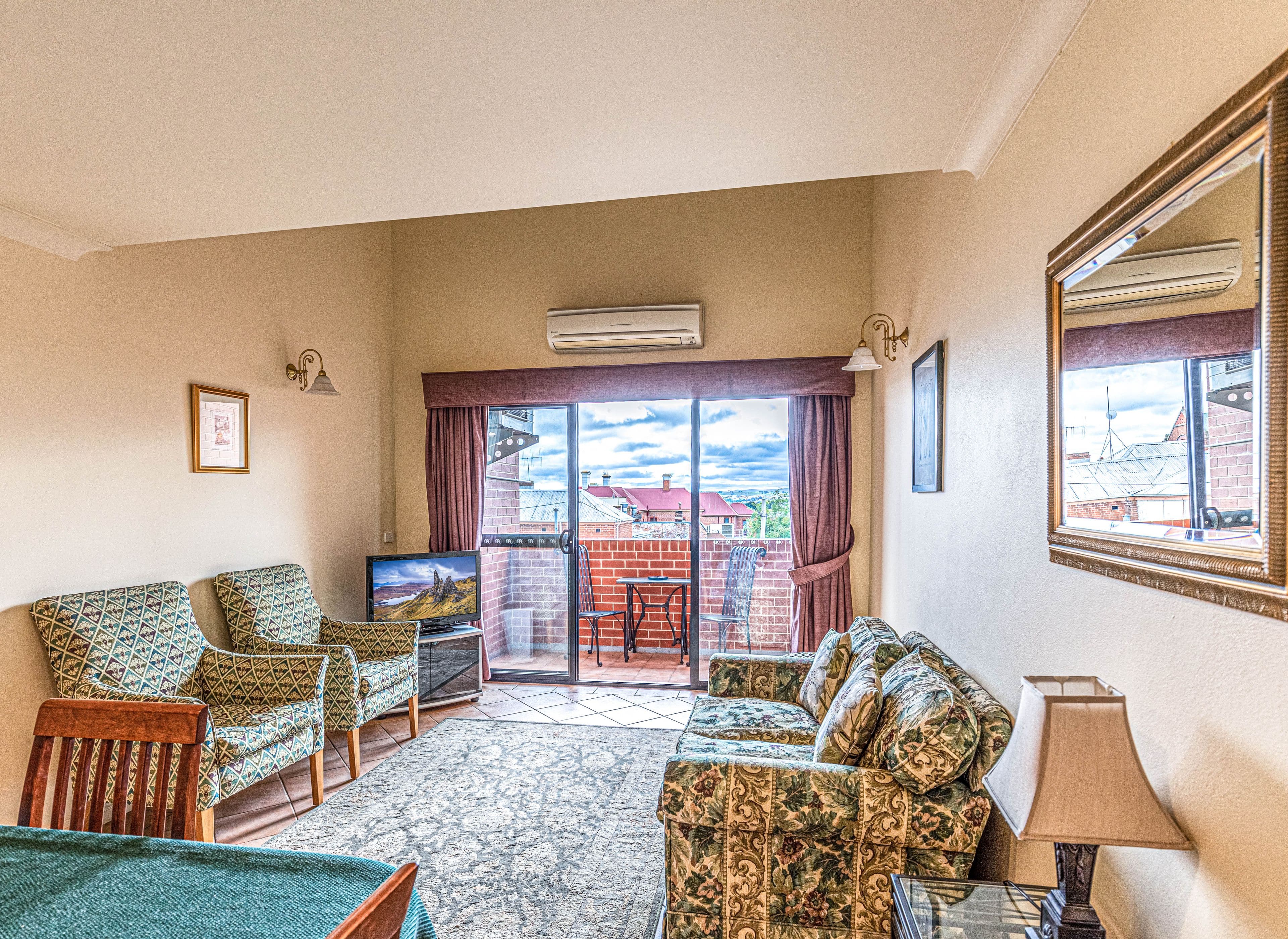 Unit 1 4/108 William Street, Bathurst NSW 2795, Bathurst - Thumbnail 3