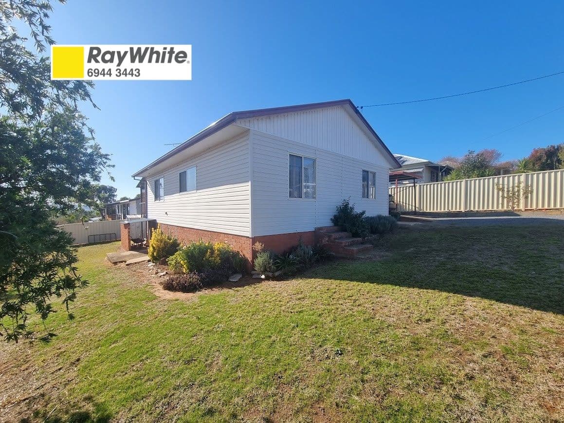 36 Luke Street, Gundagai NSW 2722, South Gundagai - Image 1