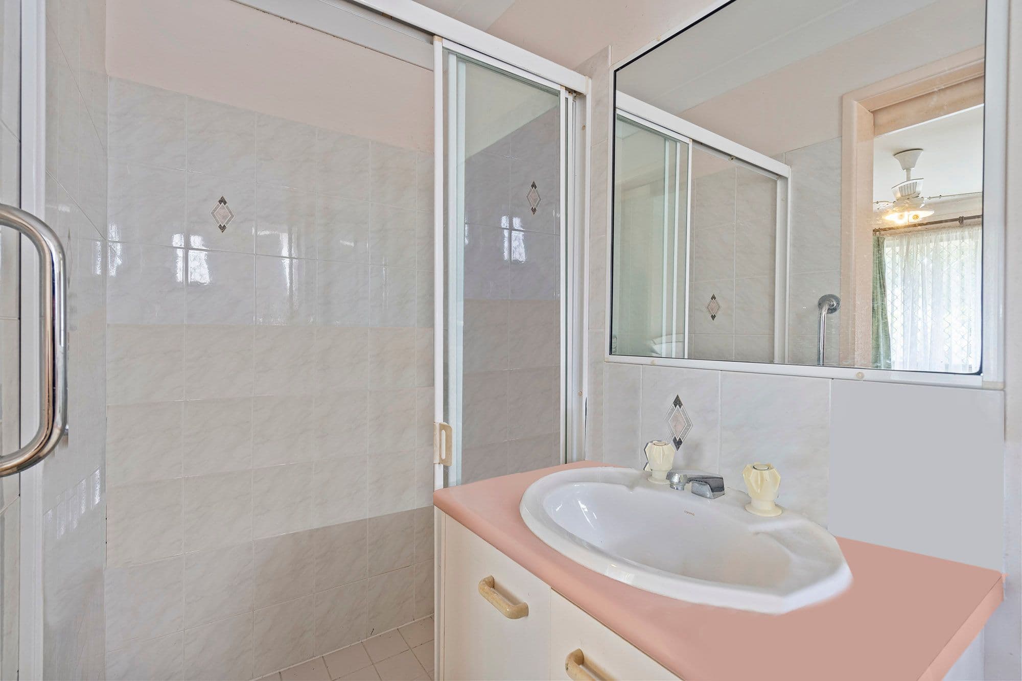 6 Hanlon Street, Tanah Merah QLD 4128, Tanah Merah - Thumbnail 4