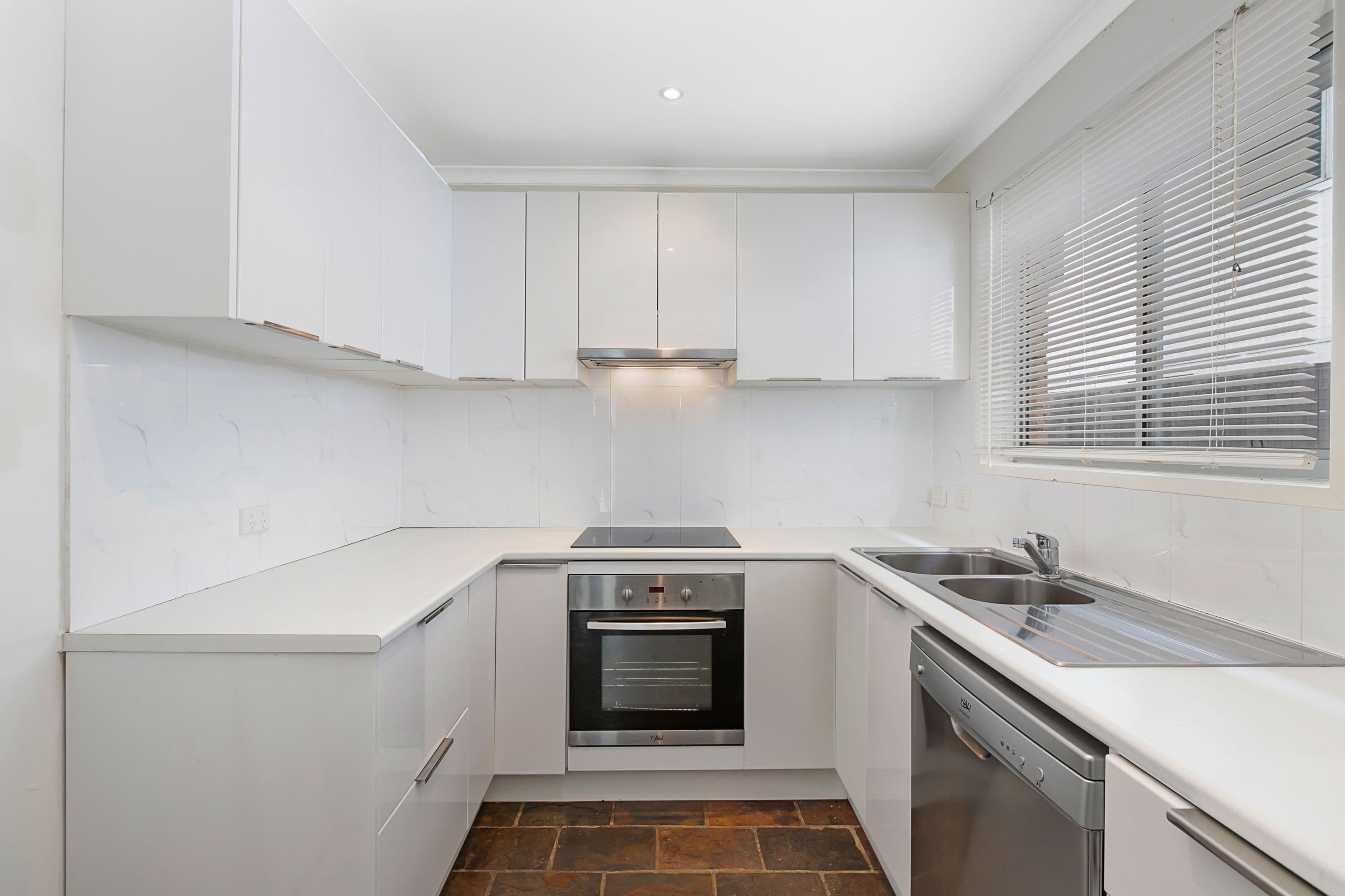 57 Shanahan Street, Redland Bay QLD 4165, Redland Bay - Thumbnail 3
