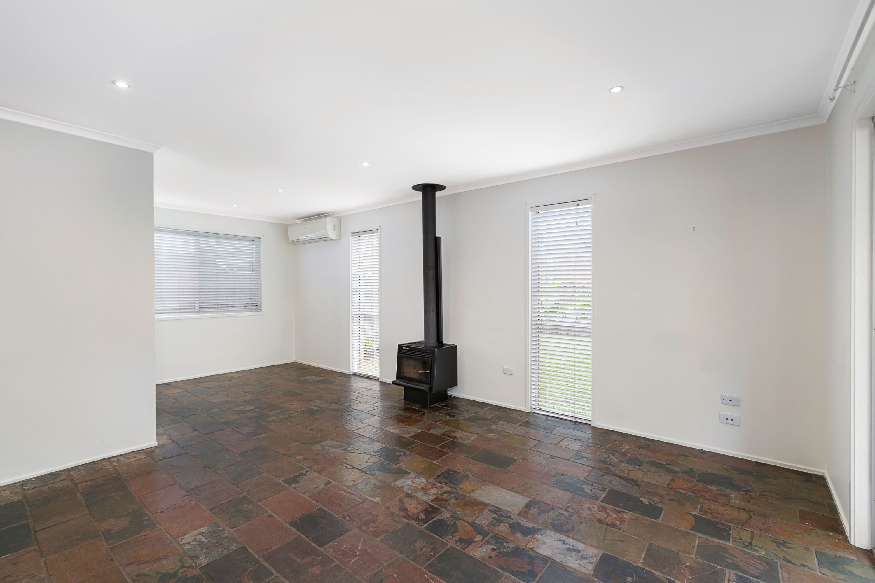 57 Shanahan Street, Redland Bay QLD 4165, Redland Bay - Thumbnail 7
