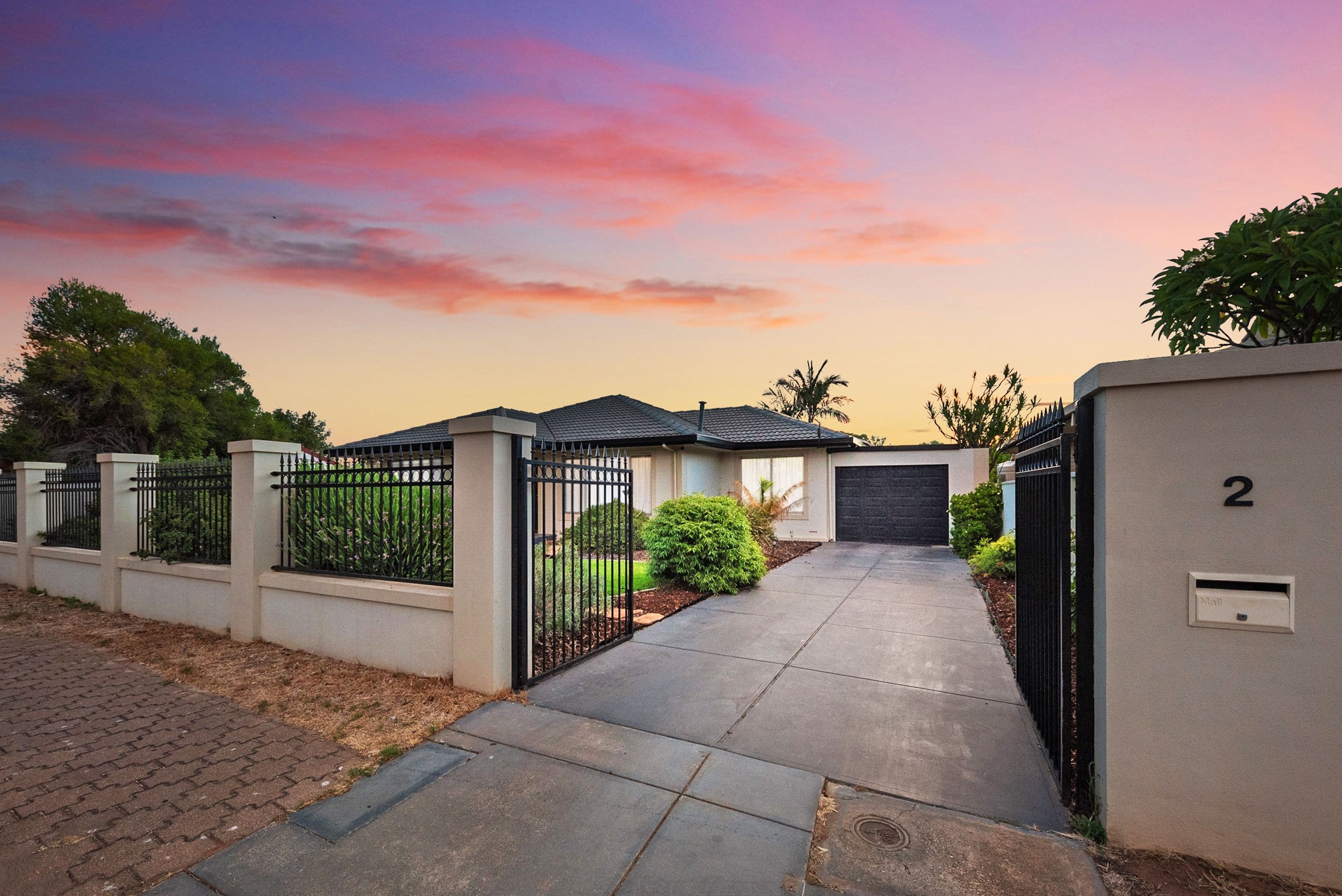2 Shirley Avenue, Parafield Gardens SA 5107, Parafield Gardens - Image 1