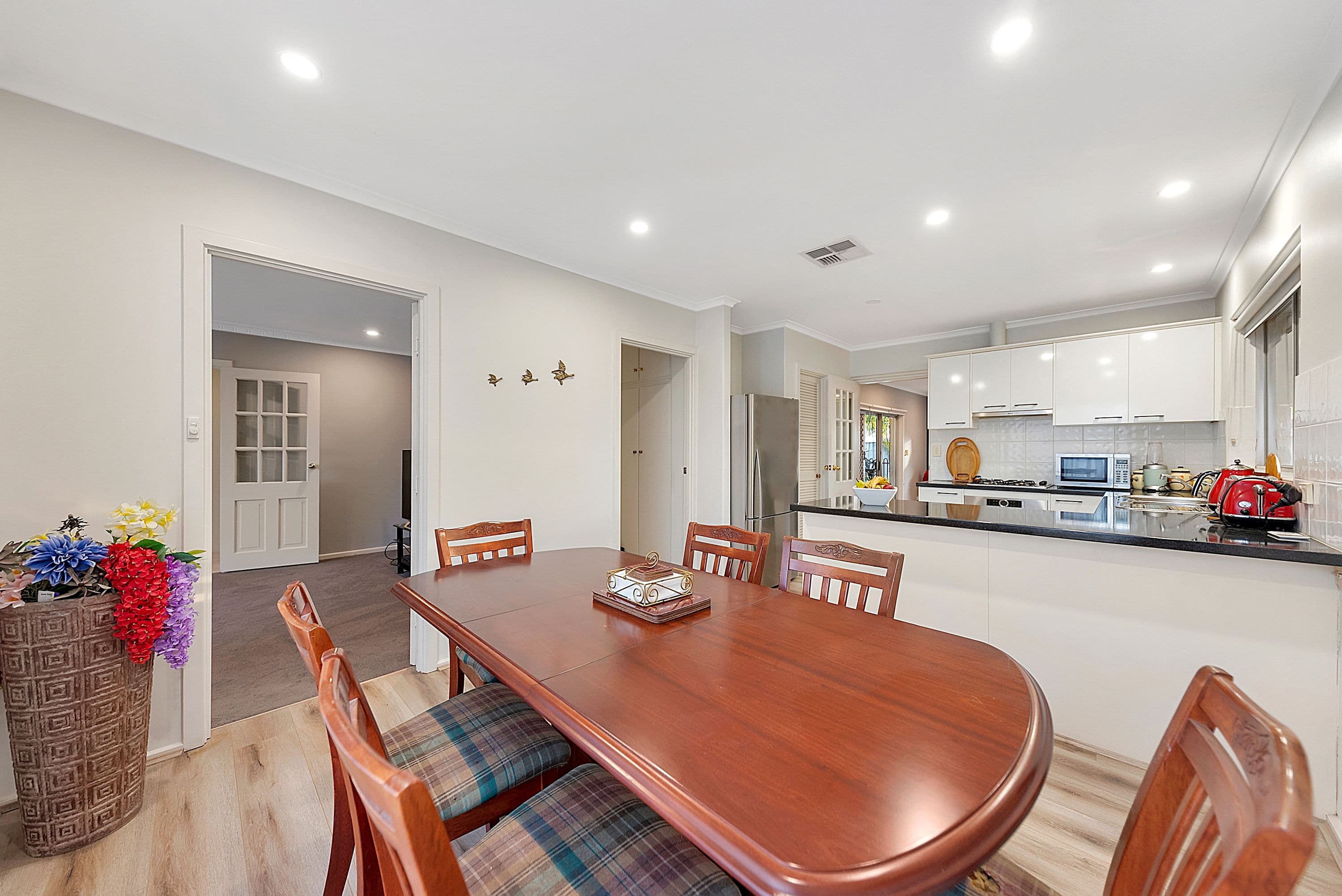 2 Shirley Avenue, Parafield Gardens SA 5107, Parafield Gardens - Thumbnail 4