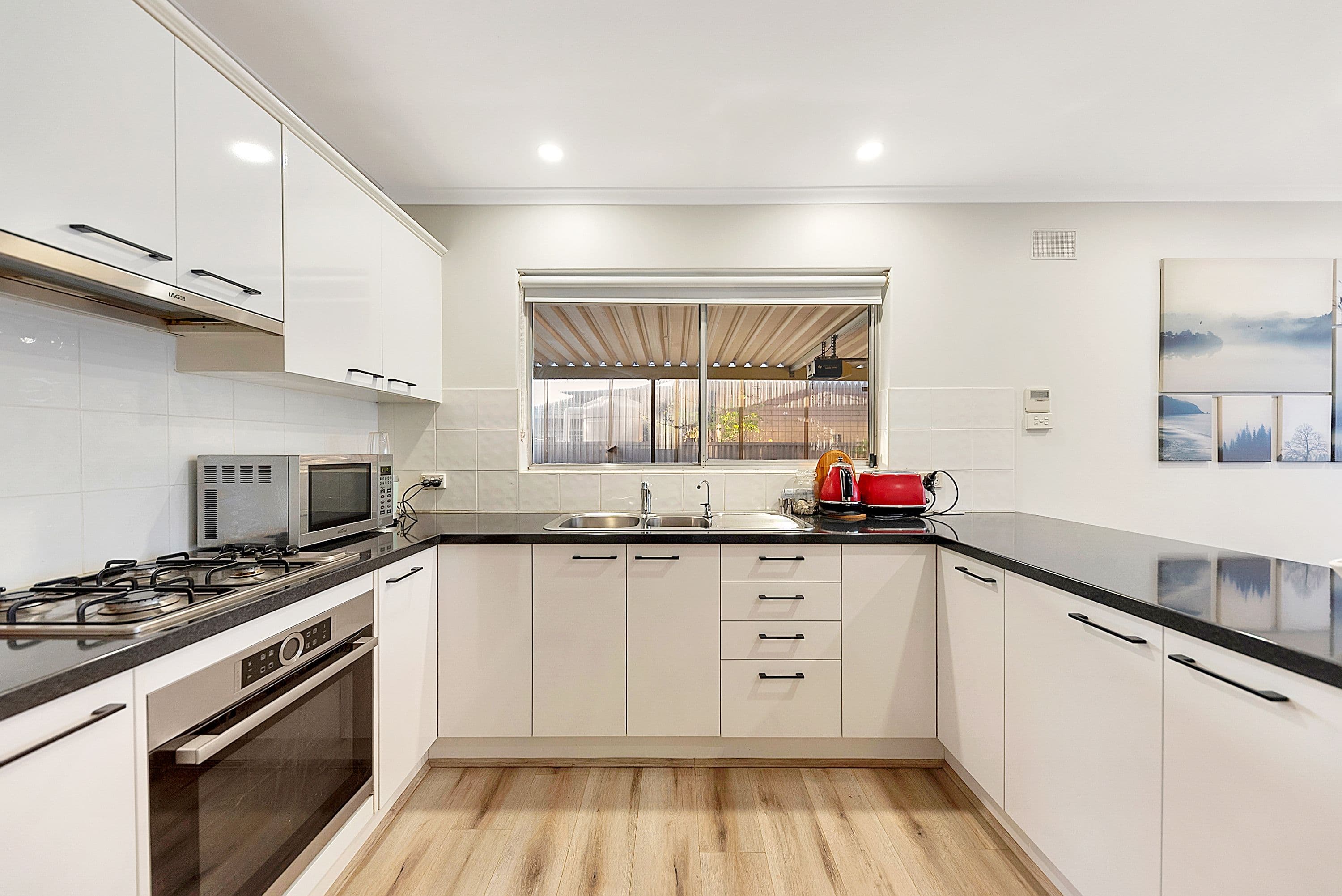 2 Shirley Avenue, Parafield Gardens SA 5107, Parafield Gardens - Thumbnail 5