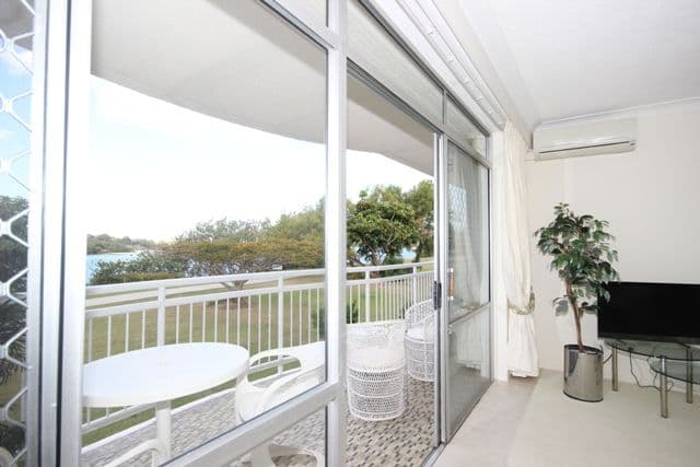 2 Frances Street, TWEED HEADS NSW 2485, Tweed Heads - Thumbnail 8