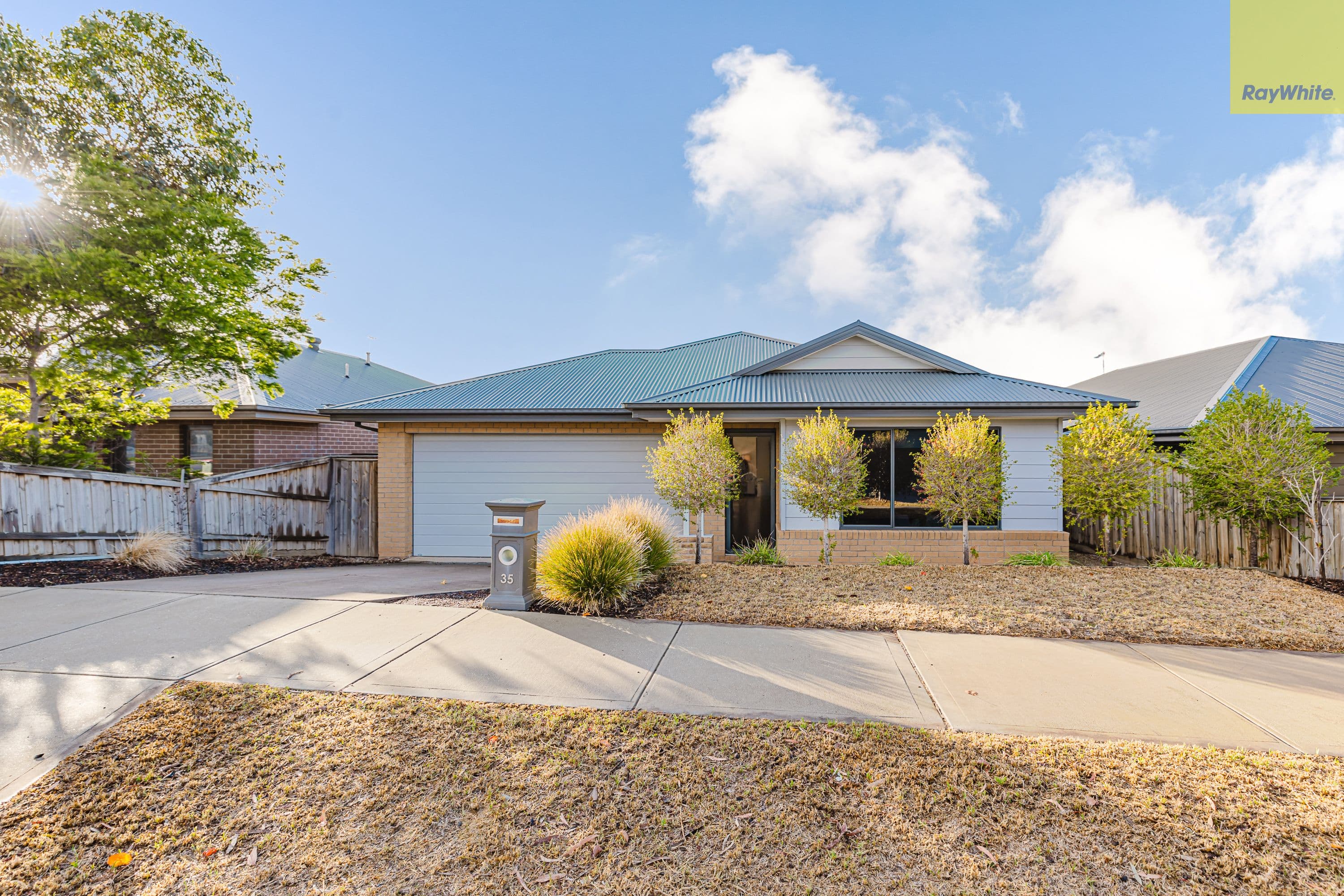 35 McLachlan Street, Bacchus Marsh VIC 3340, Bacchus Marsh - Thumbnail 2
