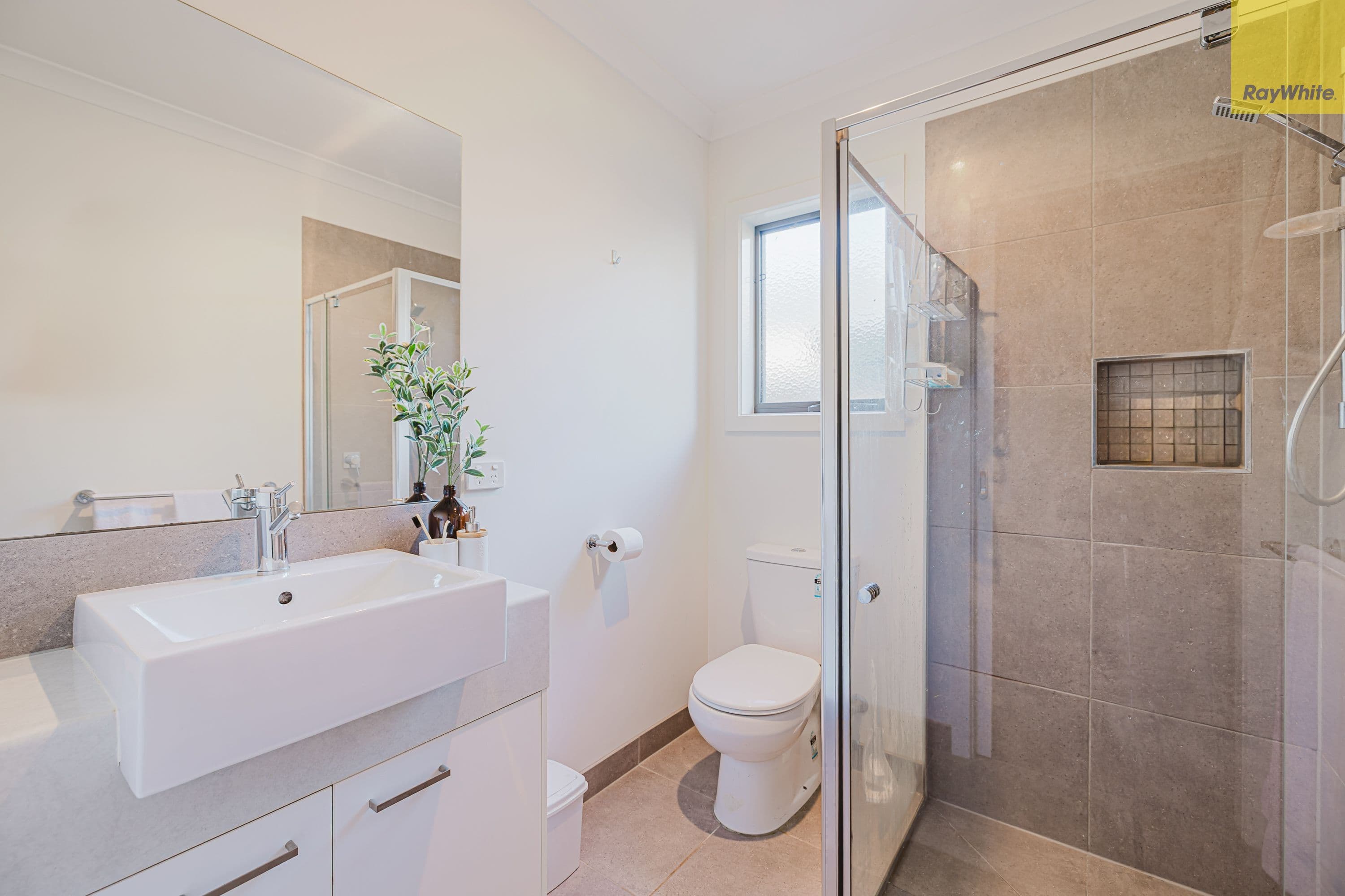 35 McLachlan Street, Bacchus Marsh VIC 3340, Bacchus Marsh - Thumbnail 4