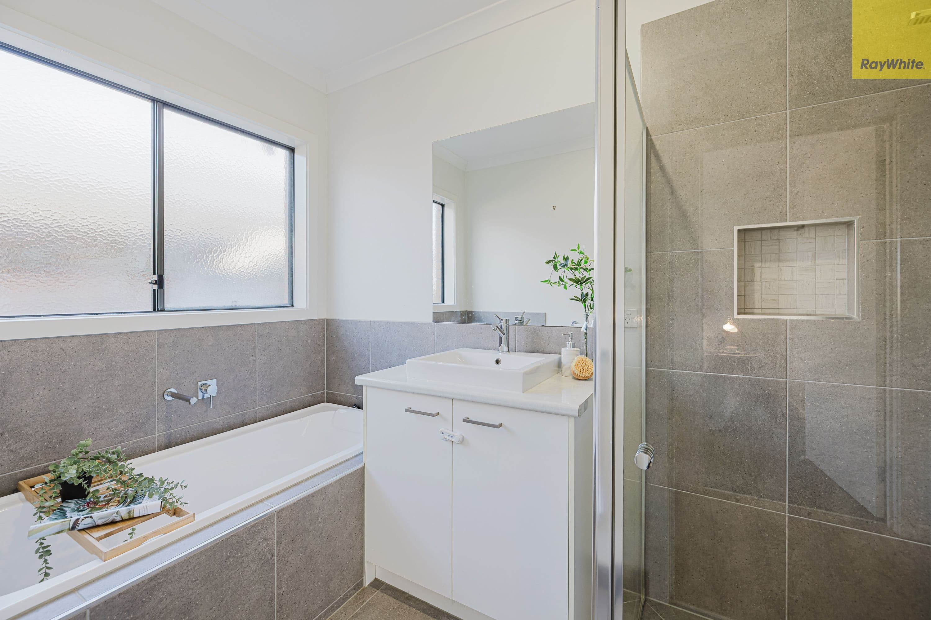 35 McLachlan Street, Bacchus Marsh VIC 3340, Bacchus Marsh - Thumbnail 8