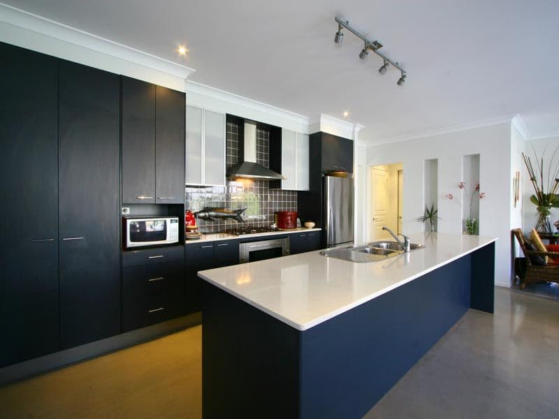 12  Bribie Avenue, SHELL COVE NSW 2529, Shell Cove - Thumbnail 2