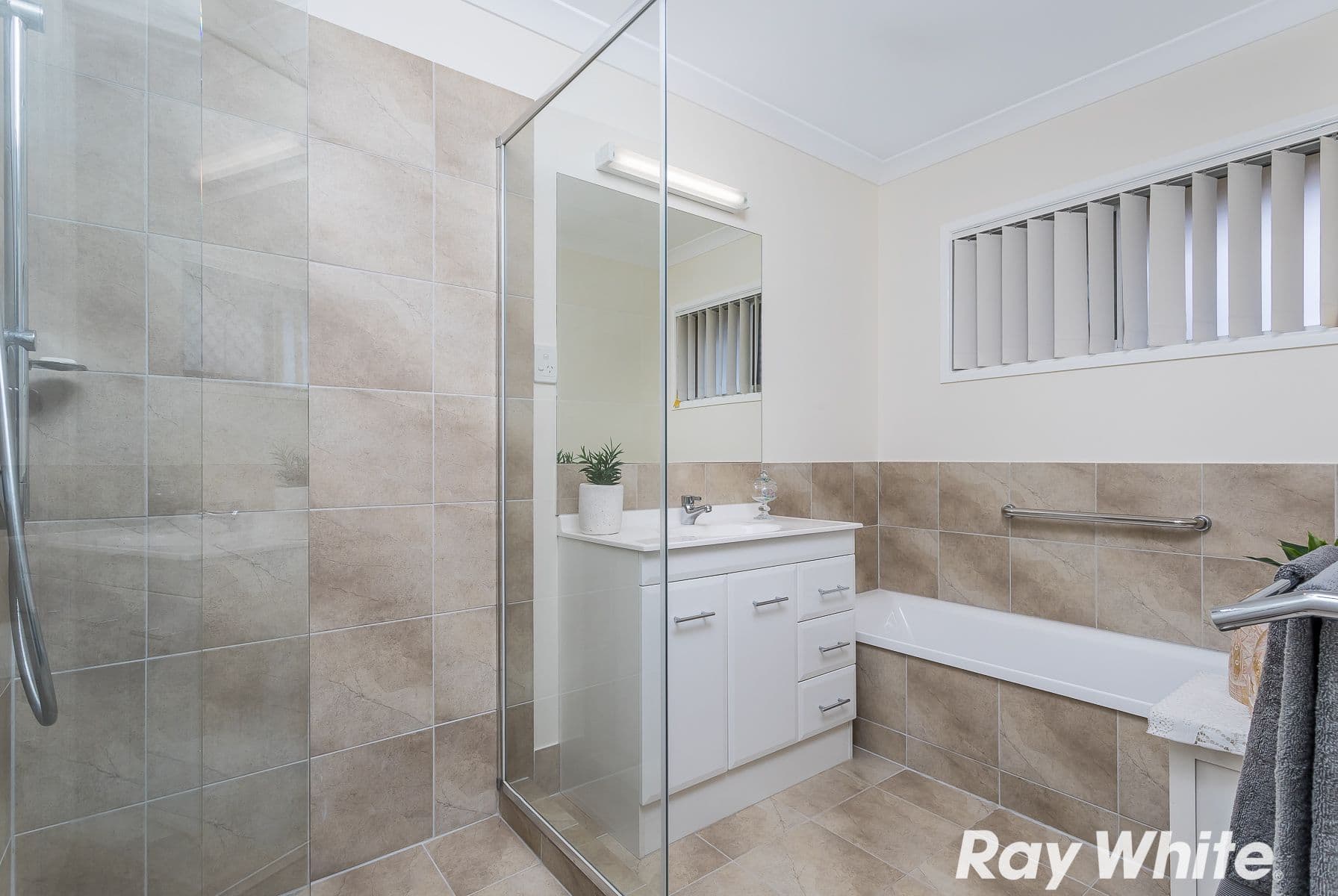 133 McPhail Road, Narangba QLD 4504, Narangba - Thumbnail 3